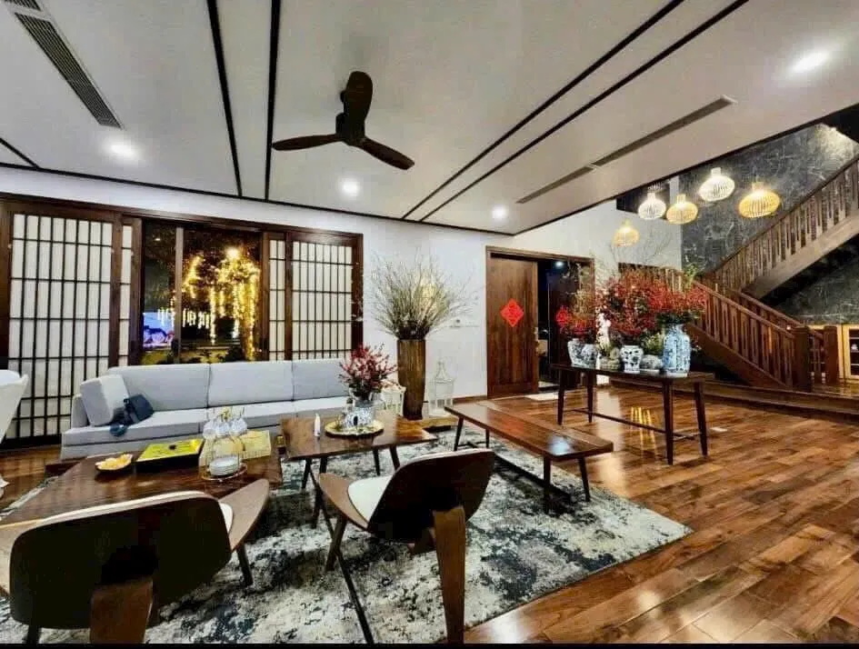 Bán căn Villa 1600m2 Đảo Nổi, View Sông - Giá 77 Tỷ