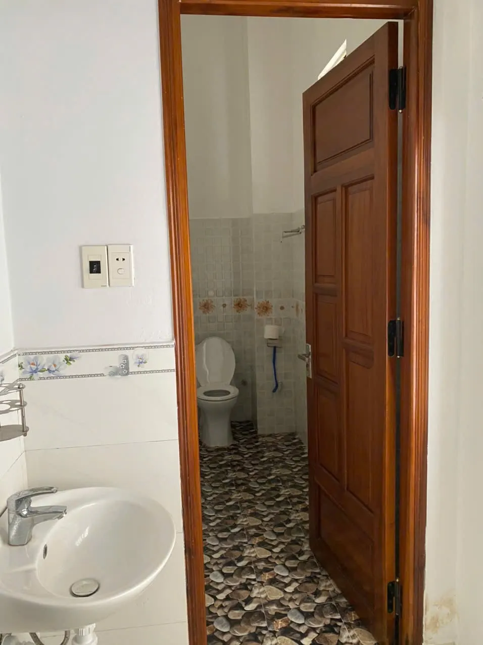 🏡 CHO THUÊ NHÀ 3 TẦNG MẶT TIỀN MAI CHÍ THỌ – HÒA XUÂN, ĐÀ NẴNG ✨