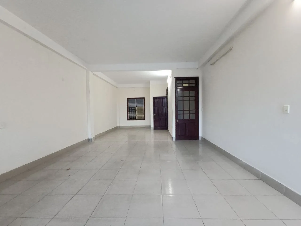🏢 CHO THUÊ NHÀ 3 TẦNG MẶT TIỀN TRẦN QUỐC TOẢN – TRUNG TÂM QUẬN HẢI CHÂU, ĐÀ NẴNG ✨